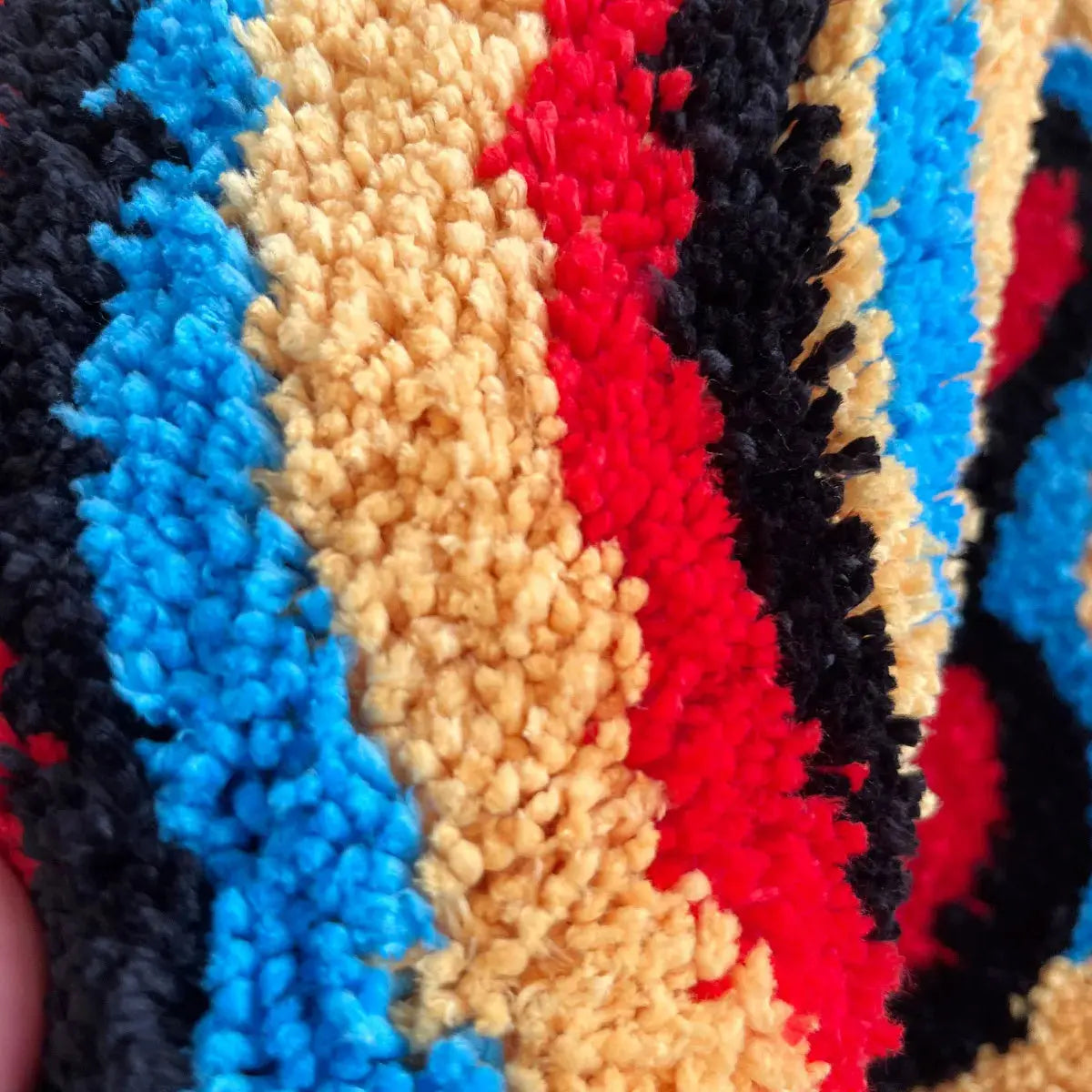 Glitch Smiling Tufted Rug  Product variant