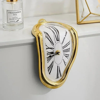 Novel Distorted Melting Shelf Clock