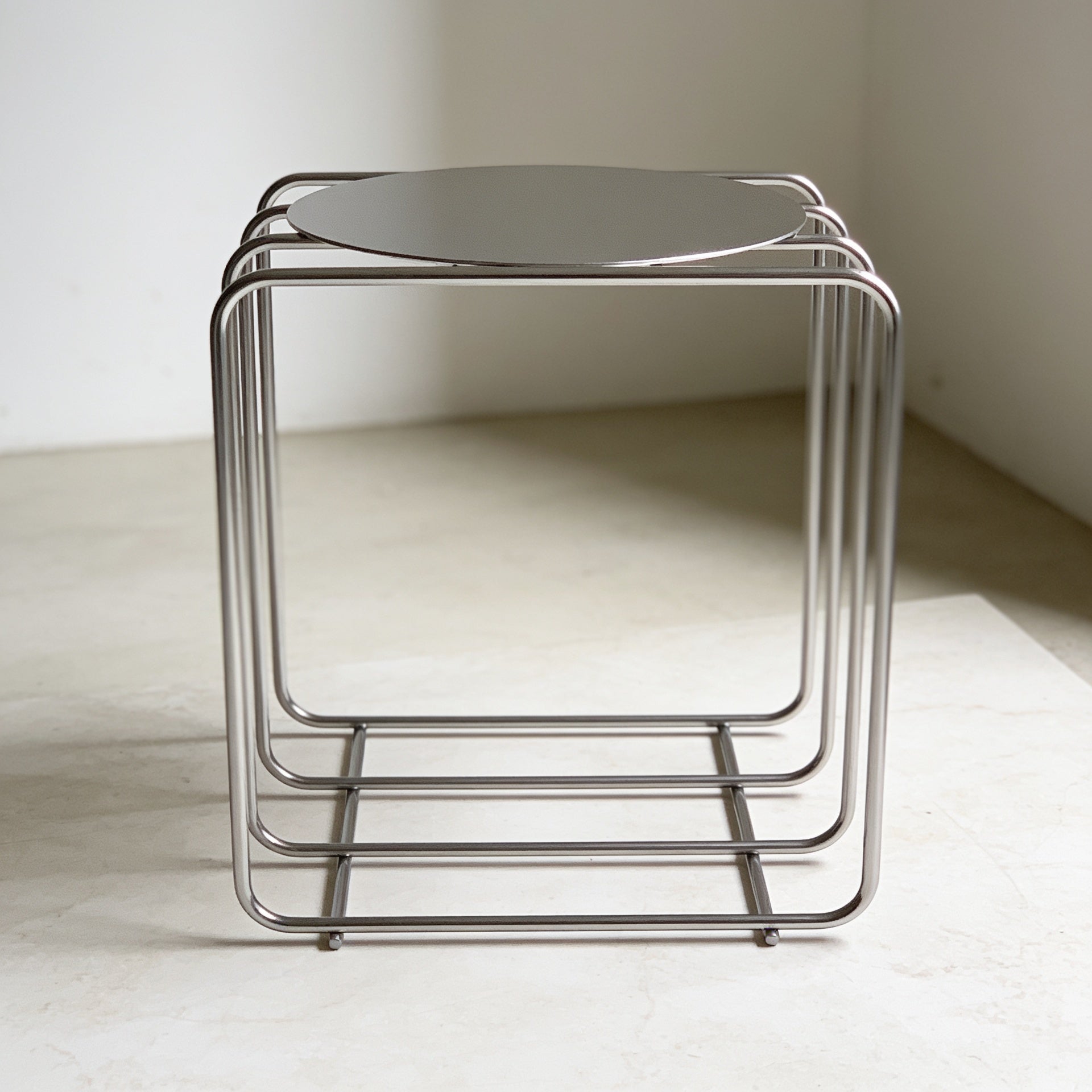 Minimalist Iron Art Side Table — Silver