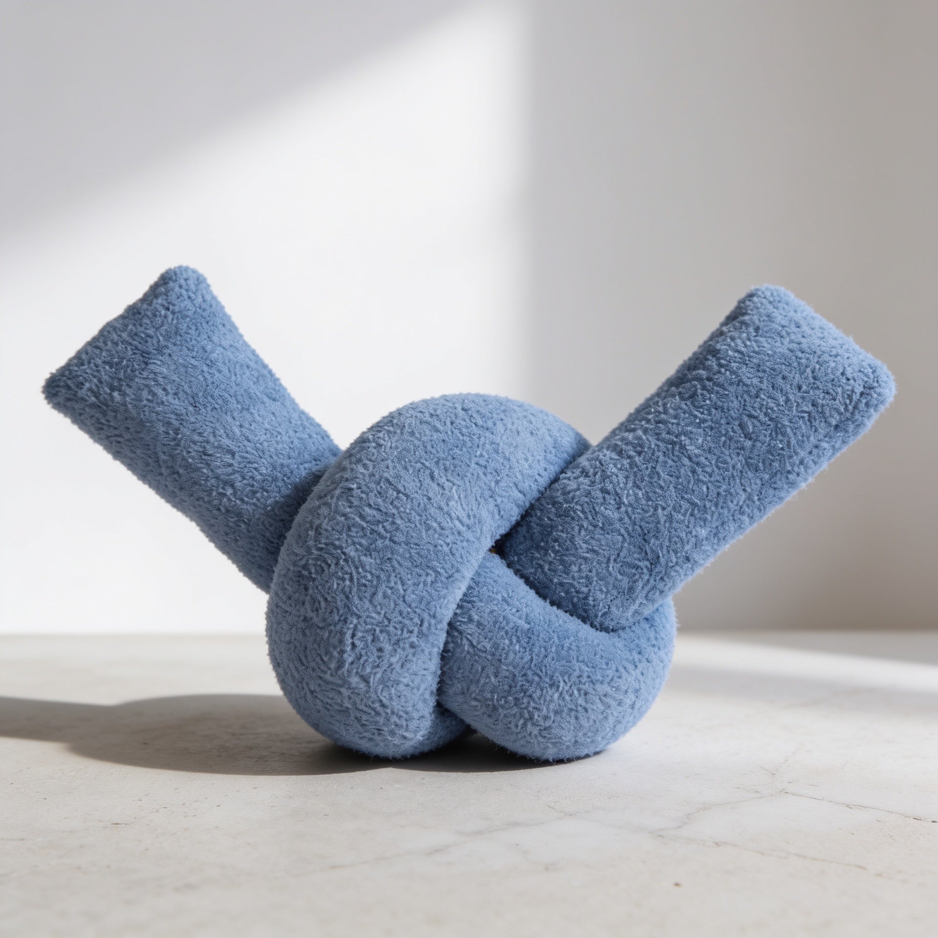 Chain Pillow 85cm Blue Knot