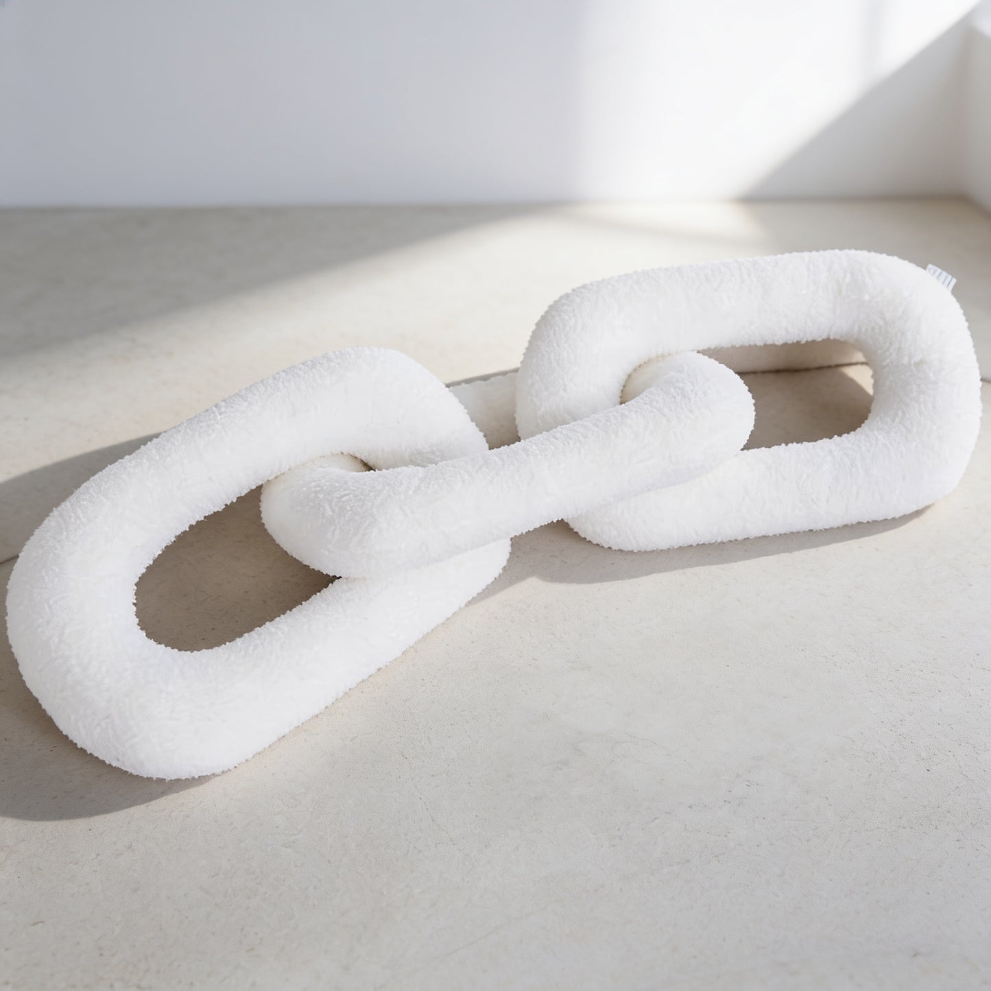 Chain Pillow 95cm White Chain