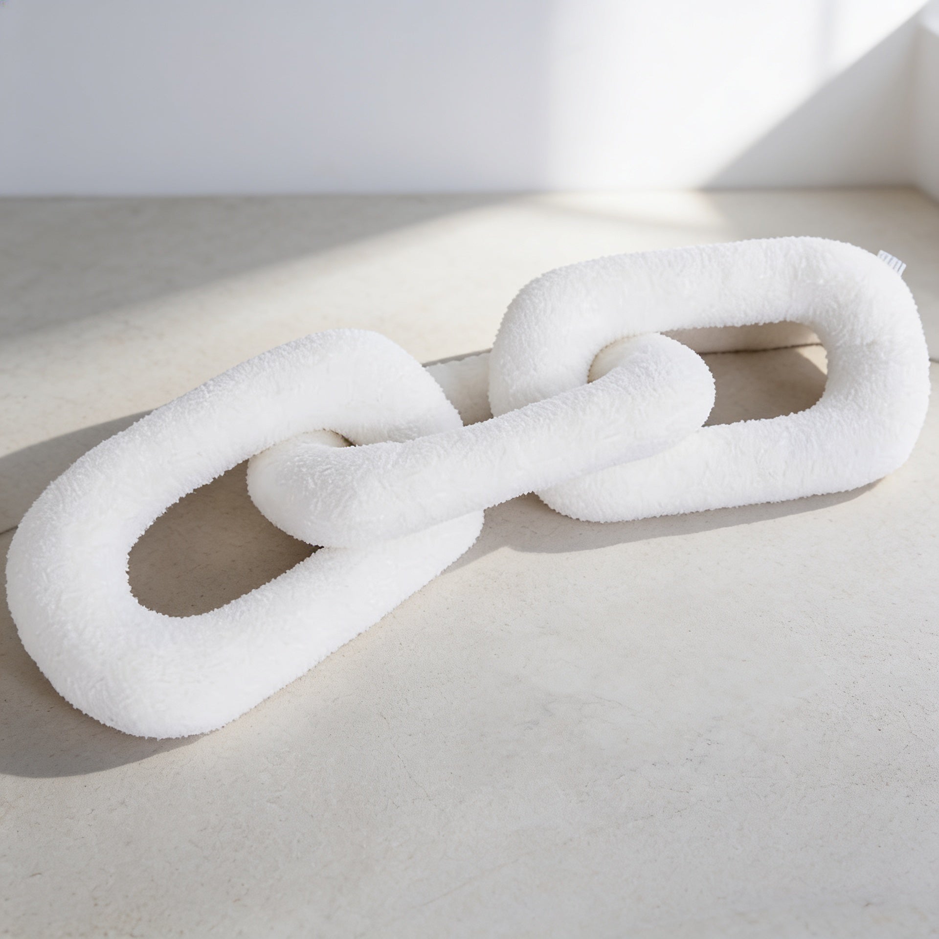 Chain Pillow 95cm White Chain